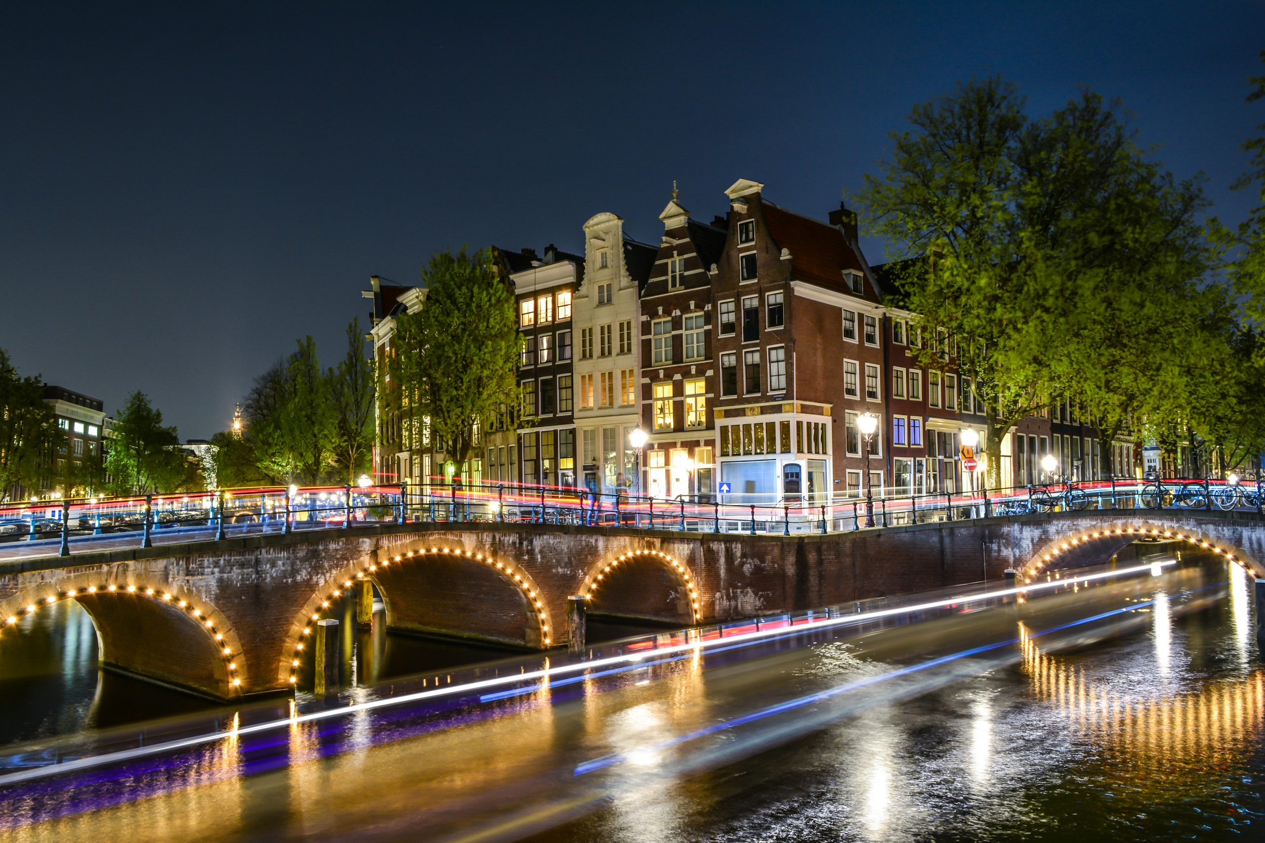 Things to do in Amsterdam Nightlife - sarahs tours